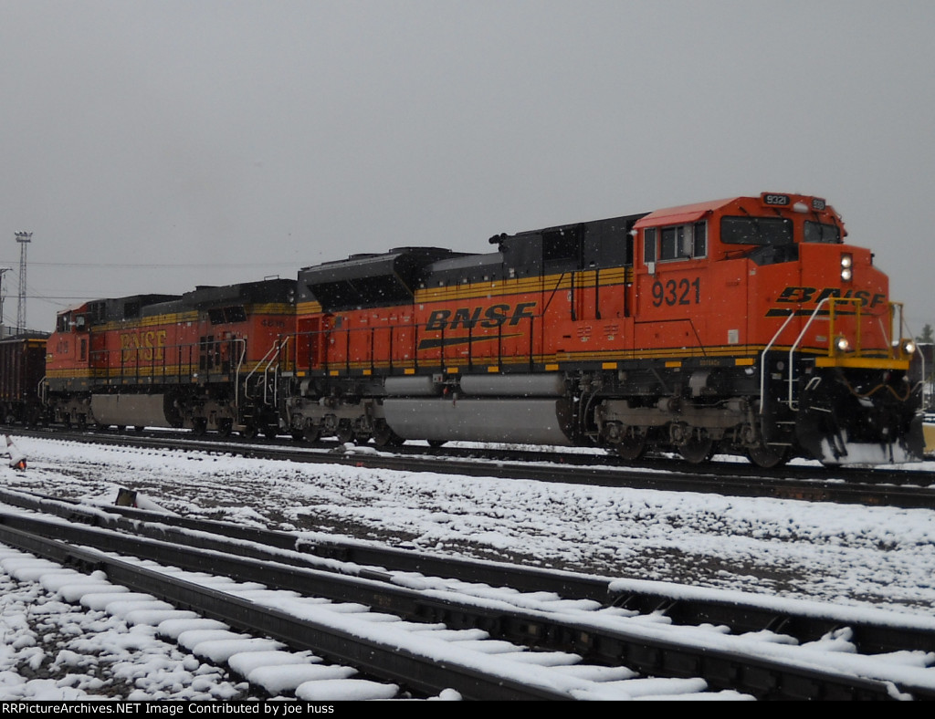 BNSF 9321 East